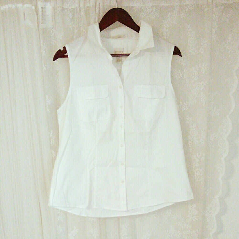Chico's no iron button down top